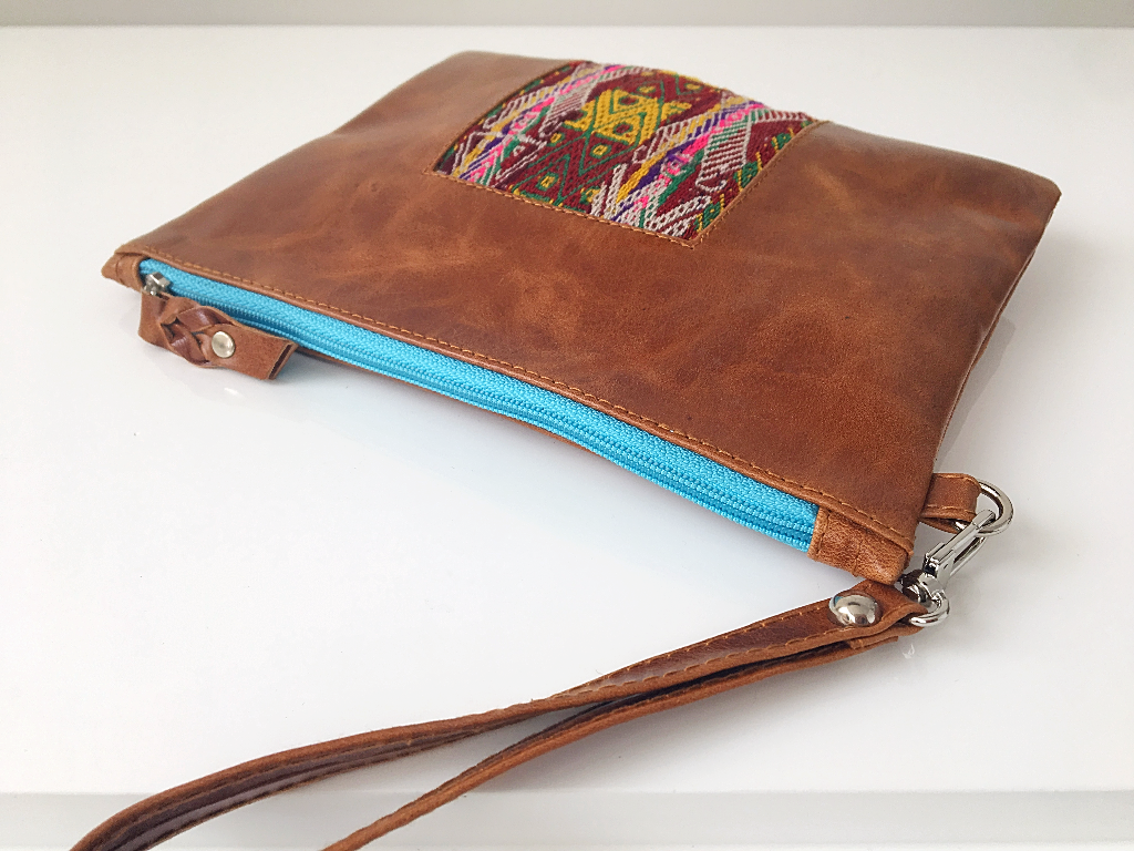 No waste with the Ventana Clutch!