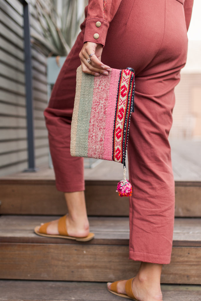 Frazada Pom Wristlet (MORE COLORS)